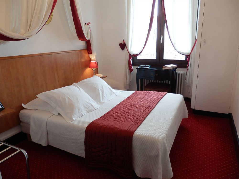 Le Comte Rouge Hotel Thonon-les-Bains Eksteriør billede